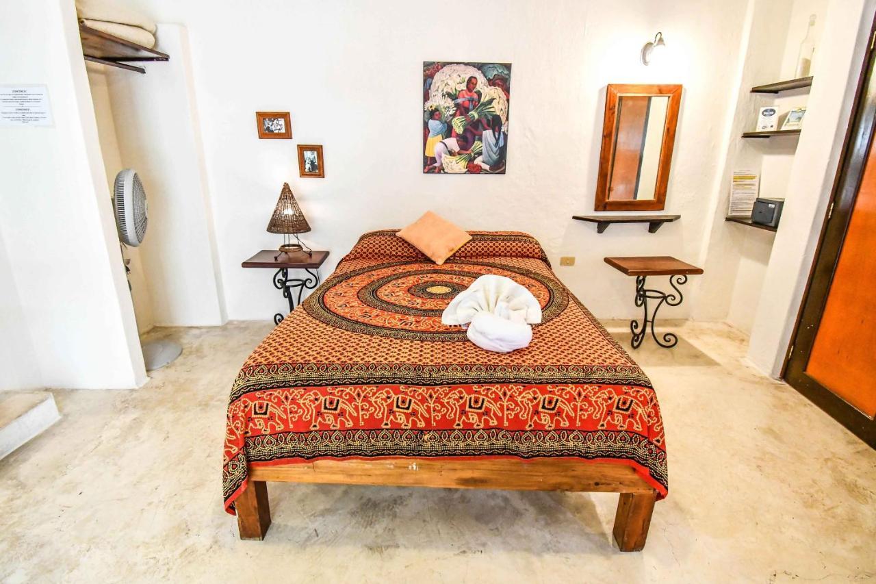 Casa Freud Apartahotel
