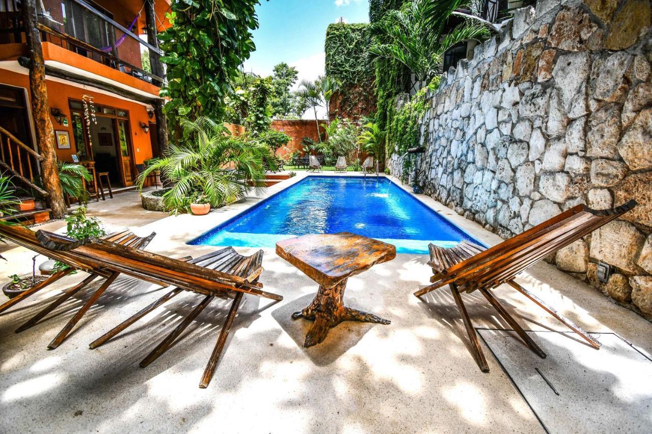 Casa Freud Apartahotel *